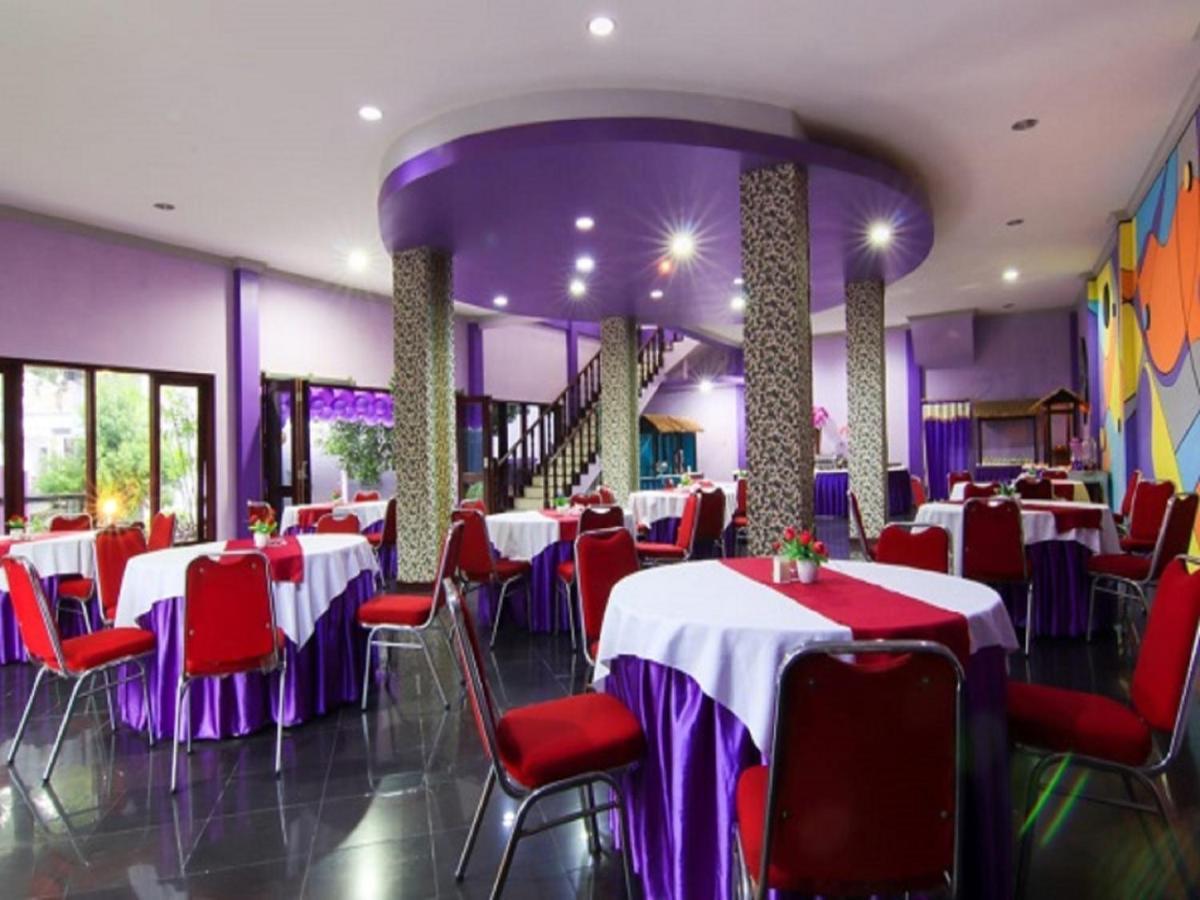 Hotel Signature Mandala Kencana チアンジュール エクステリア 写真